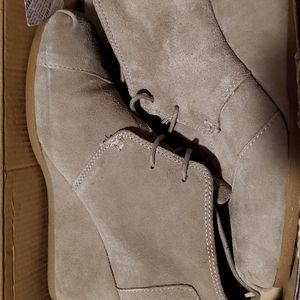 Toms Taupe suede wedged booties      Women's size 7